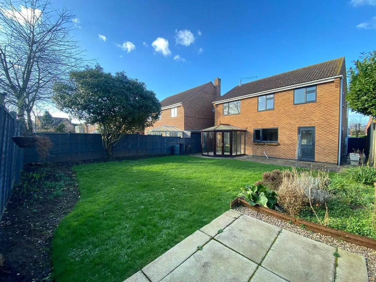 LAUREL WAY, BOTTESFORD, NOTTINGHAMSHIRE