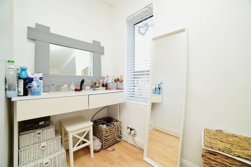 Aston Road, Willerby, HULL 2 bedroom terraced house William H Brown