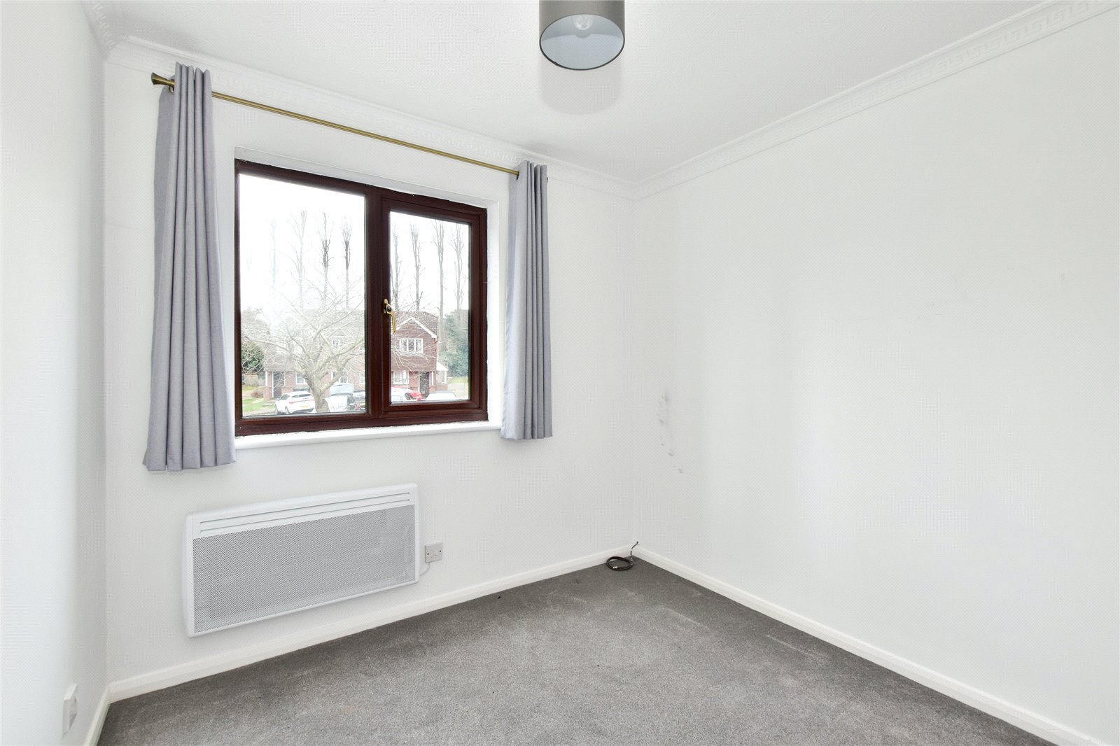 2 bedroom property for sale in Tylersfield, Abbots Langley