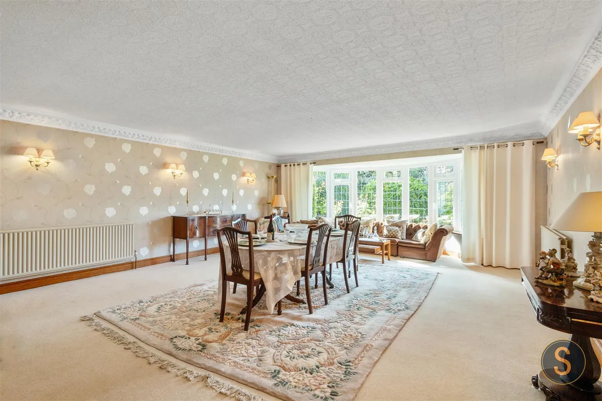 The Cedars, Little Billington,