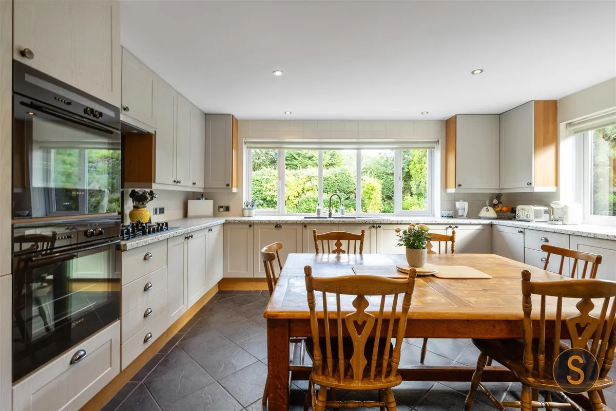 The Cedars, Little Billington,