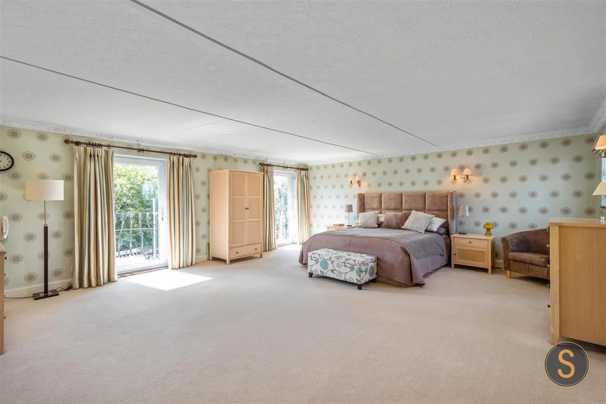 The Cedars, Little Billington,