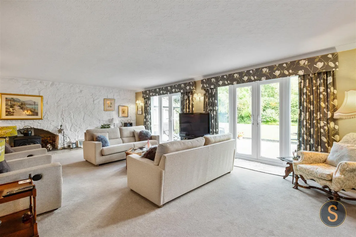 The Cedars, Little Billington,