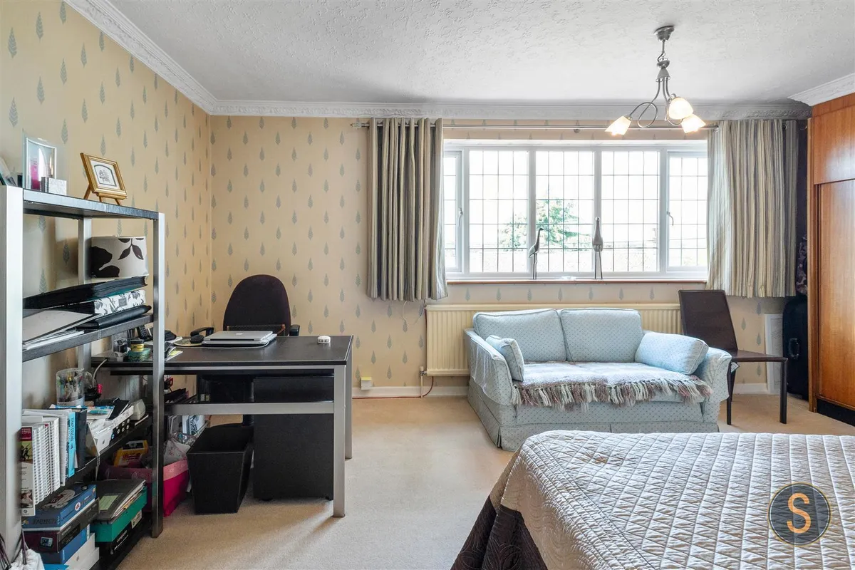 The Cedars, Little Billington,