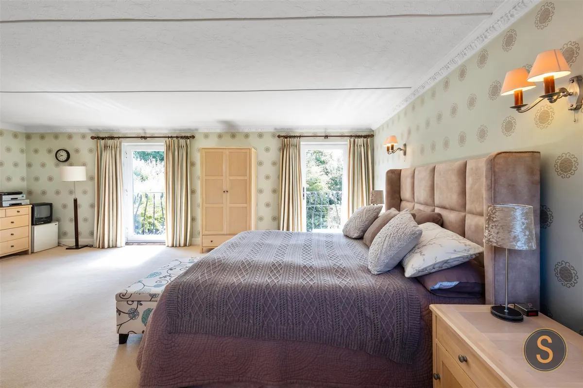 The Cedars, Little Billington,