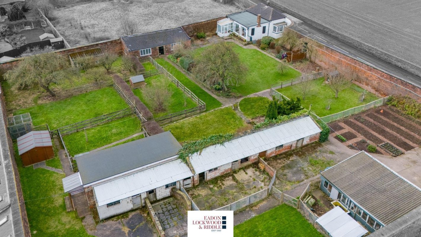 1 bedroom property for sale in Hooton Lane, Old Ravenfield, Rotherham