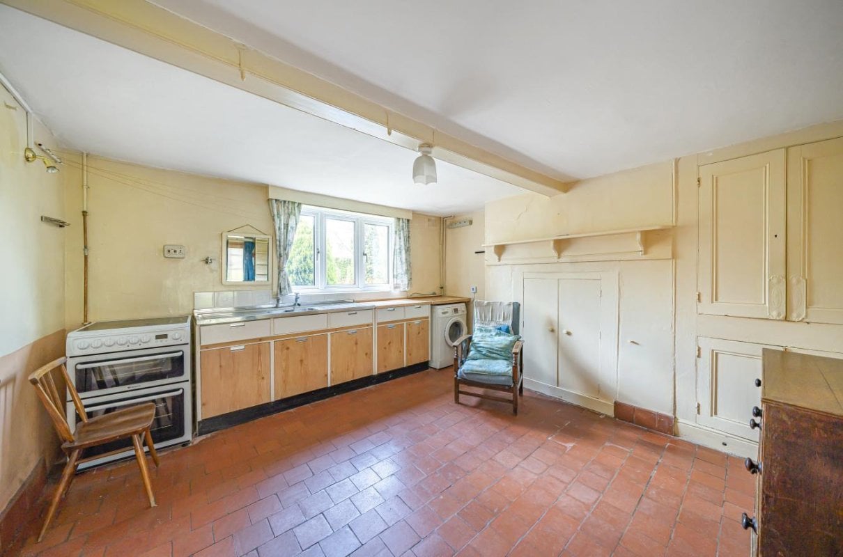 3 bedroom property for sale in Yew Tree House, Tur Langton