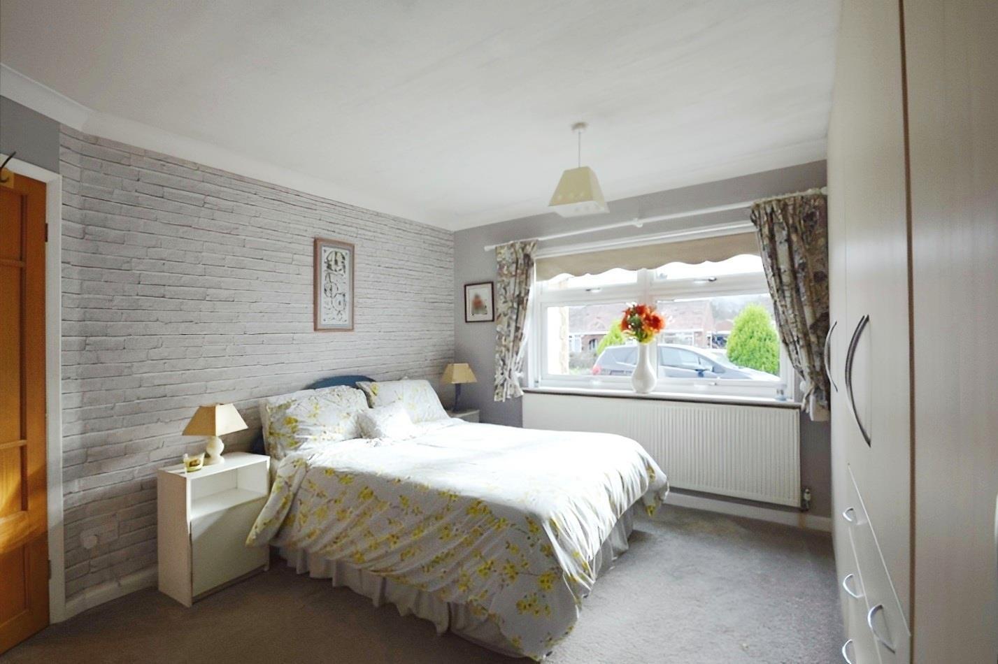 2 bedroom property for sale in Woodland Drive, Anlaby, Hull £285,000