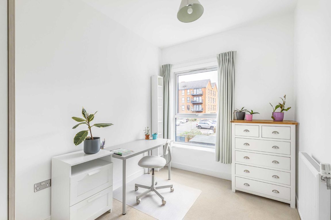 Jacksons 4 bedroom property for sale in Valley Road, Streatham £775,000