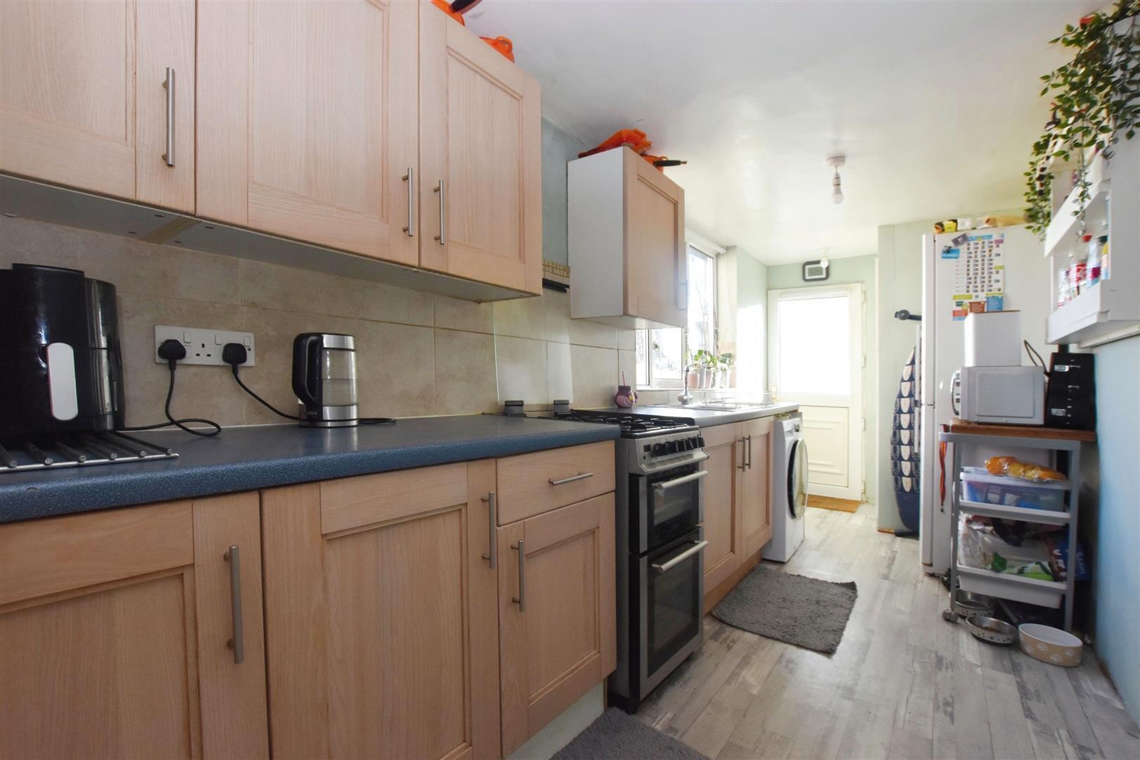 3 bedroom property for sale in Boothferry Road, Hull £147,000