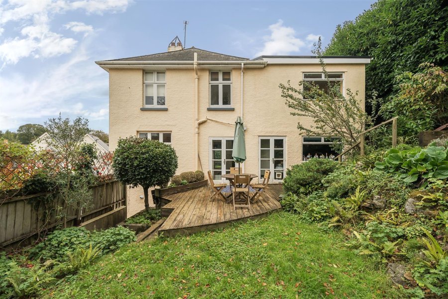 Stags 5 bedroom property for sale in Moat Hill, Totnes