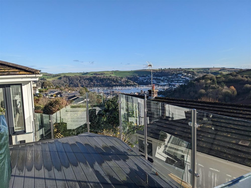 Stags 4 bedroom property to let in Churchfields, Dartmouth