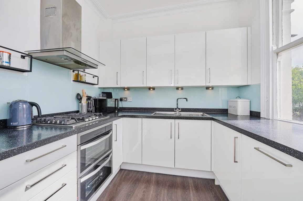Jacksons 2 bedroom property for sale in Ritherdon Road, Balham £600,000