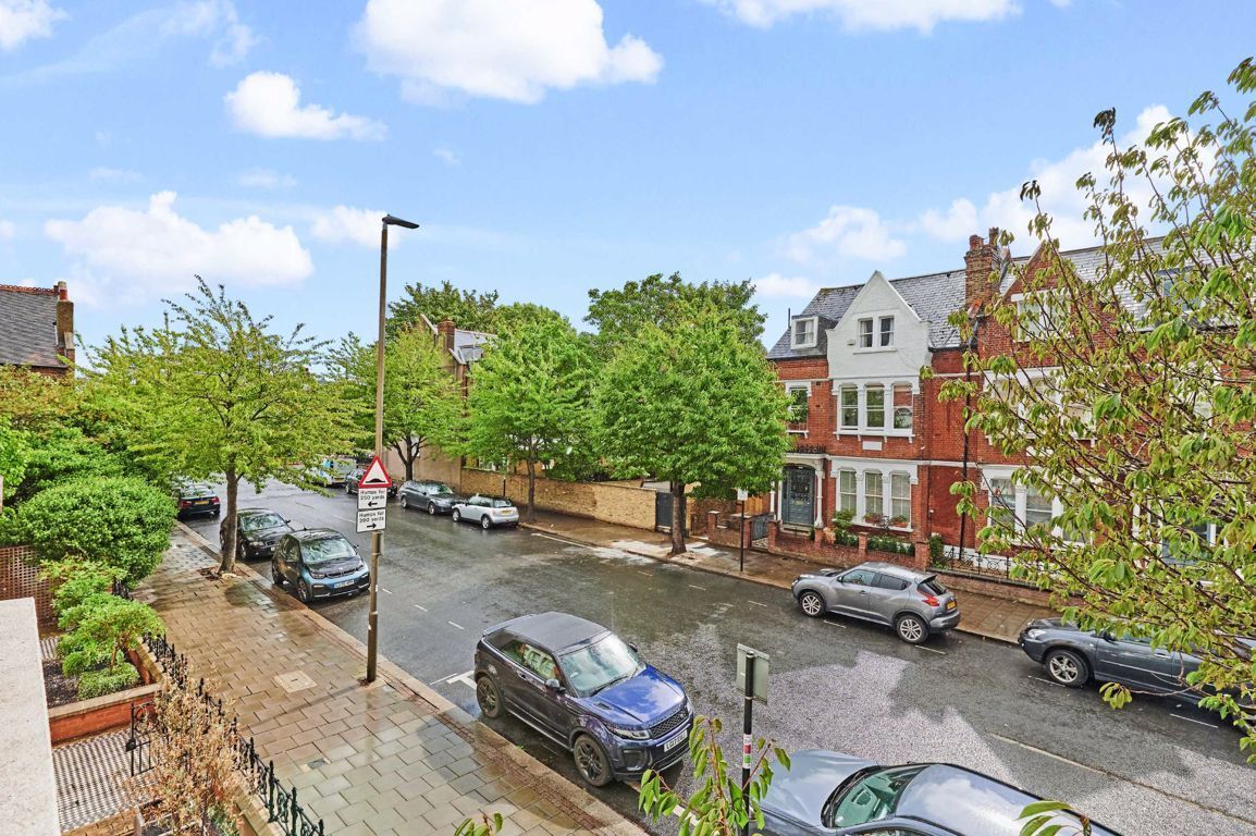 Jacksons 2 bedroom property for sale in Ritherdon Road, Balham £600,000