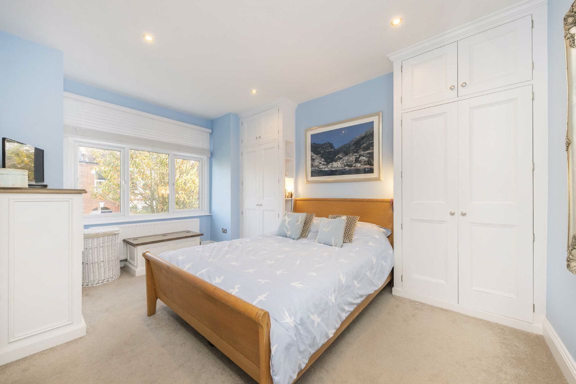 Jacksons 4 bedroom property for sale in Trevelyan Road, Tooting £