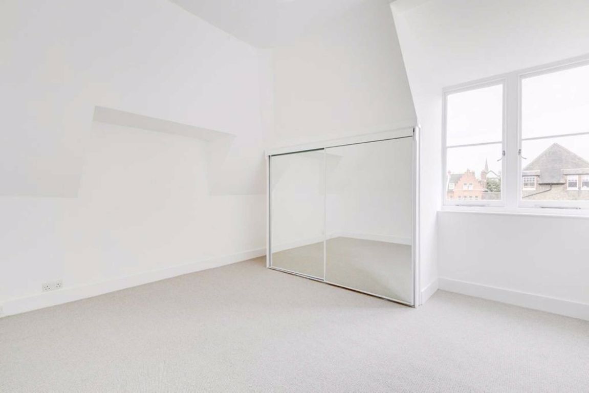 Jacksons 2 bedroom property for sale in Riggindale Road, Streatham