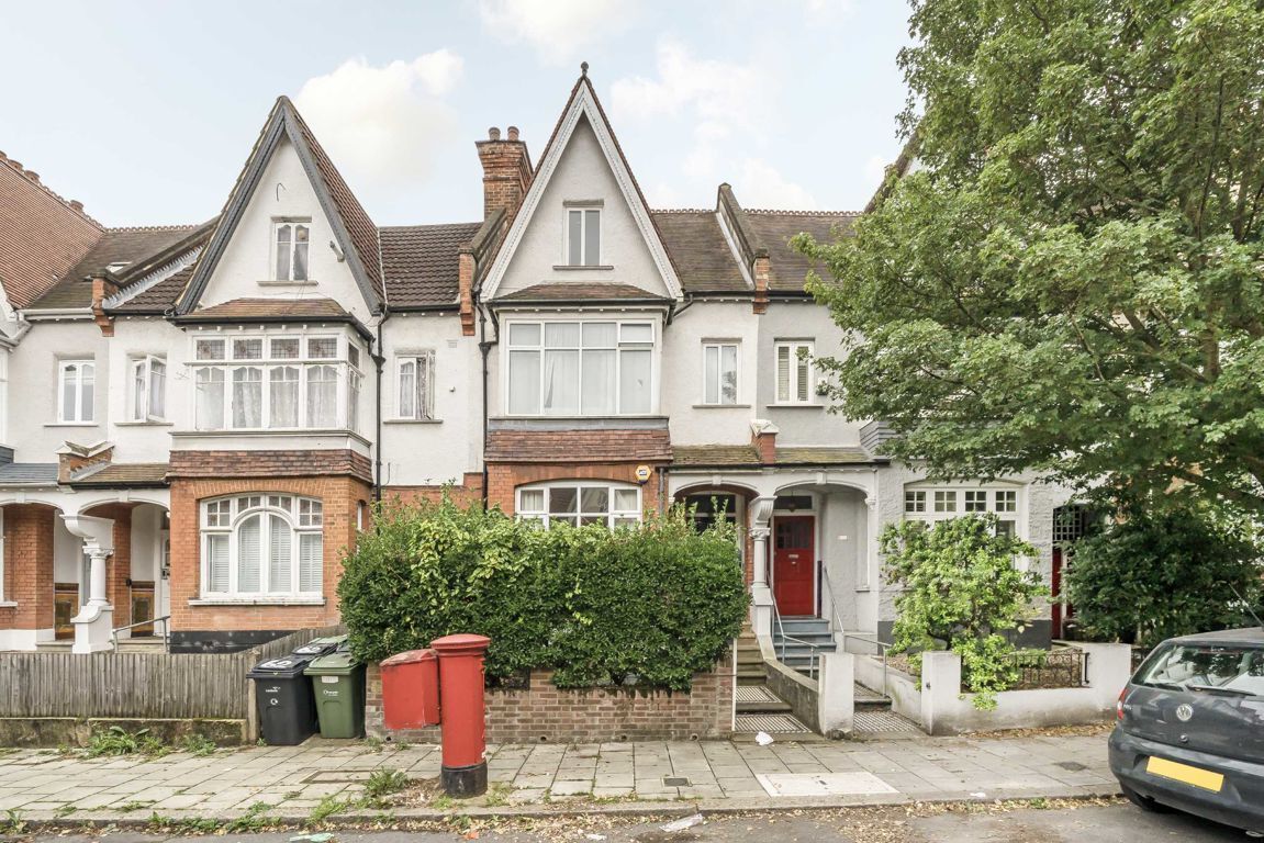 Jacksons 5 bedroom property for sale in Broxholm Road, Streatham £