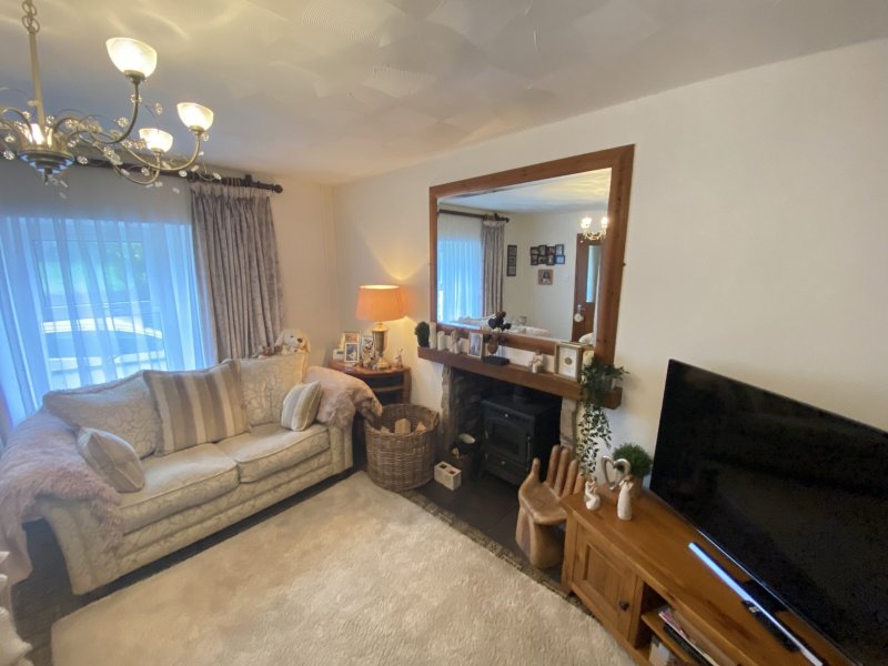 3 bedroom property for sale in Jeffreyston, Kilgetty, Pembrokeshire, SA68 £270,000