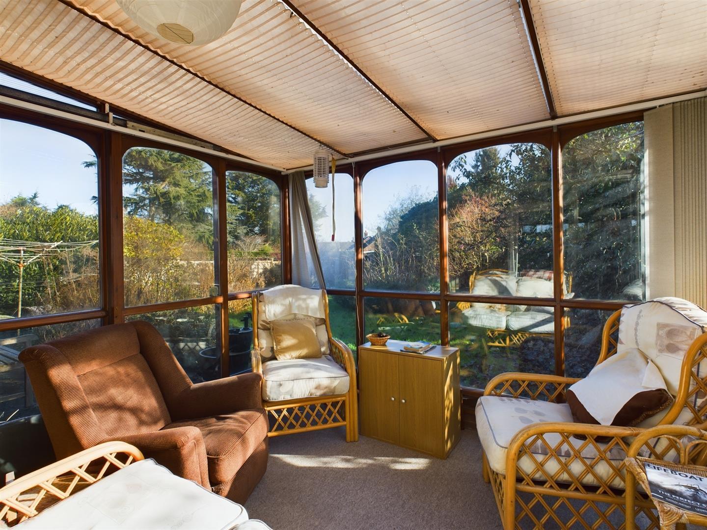 3 bedroom property for sale in Lower Howsell Road, Malvern £350,000