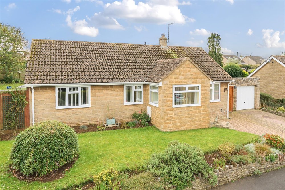 Stags 3 bedroom property for sale in Ridgway, West Chinnock, Crewkerne