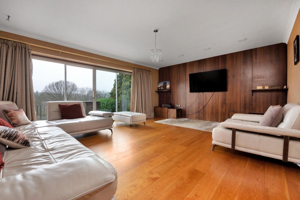 6 bedroom property for sale in Ulverscroft Lane, Newtown Linford, Leicestershire Price Guide £