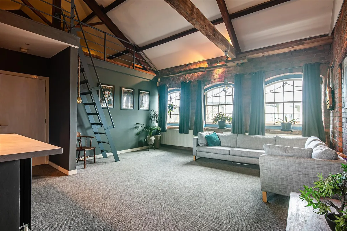 30 Cornish Place, Kelham Island, S6 3AF