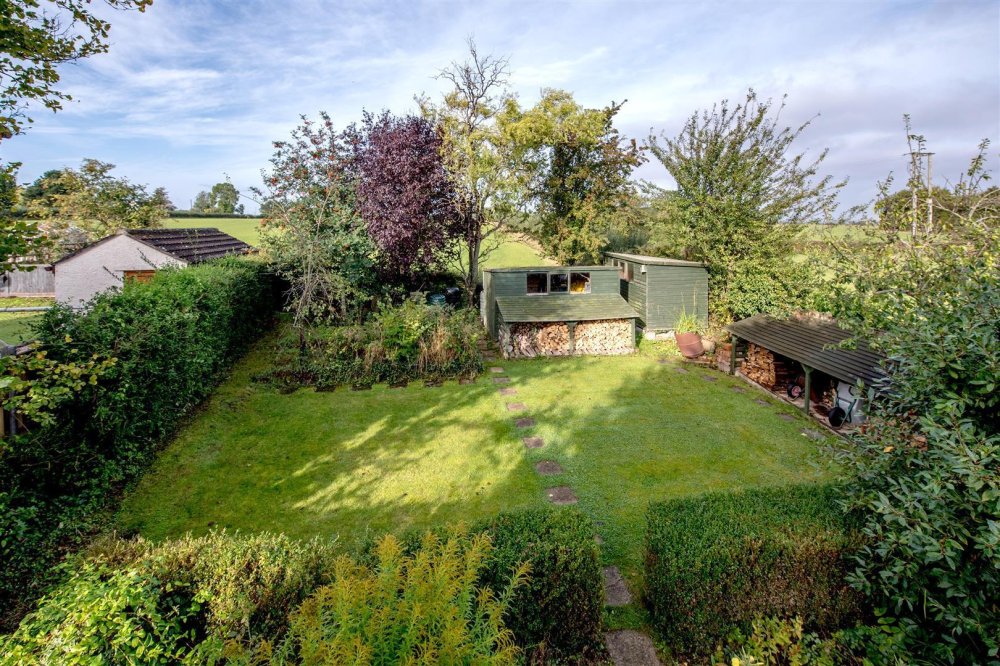 Stags 5 bedroom property for sale in Staplehay, Trull, Taunton