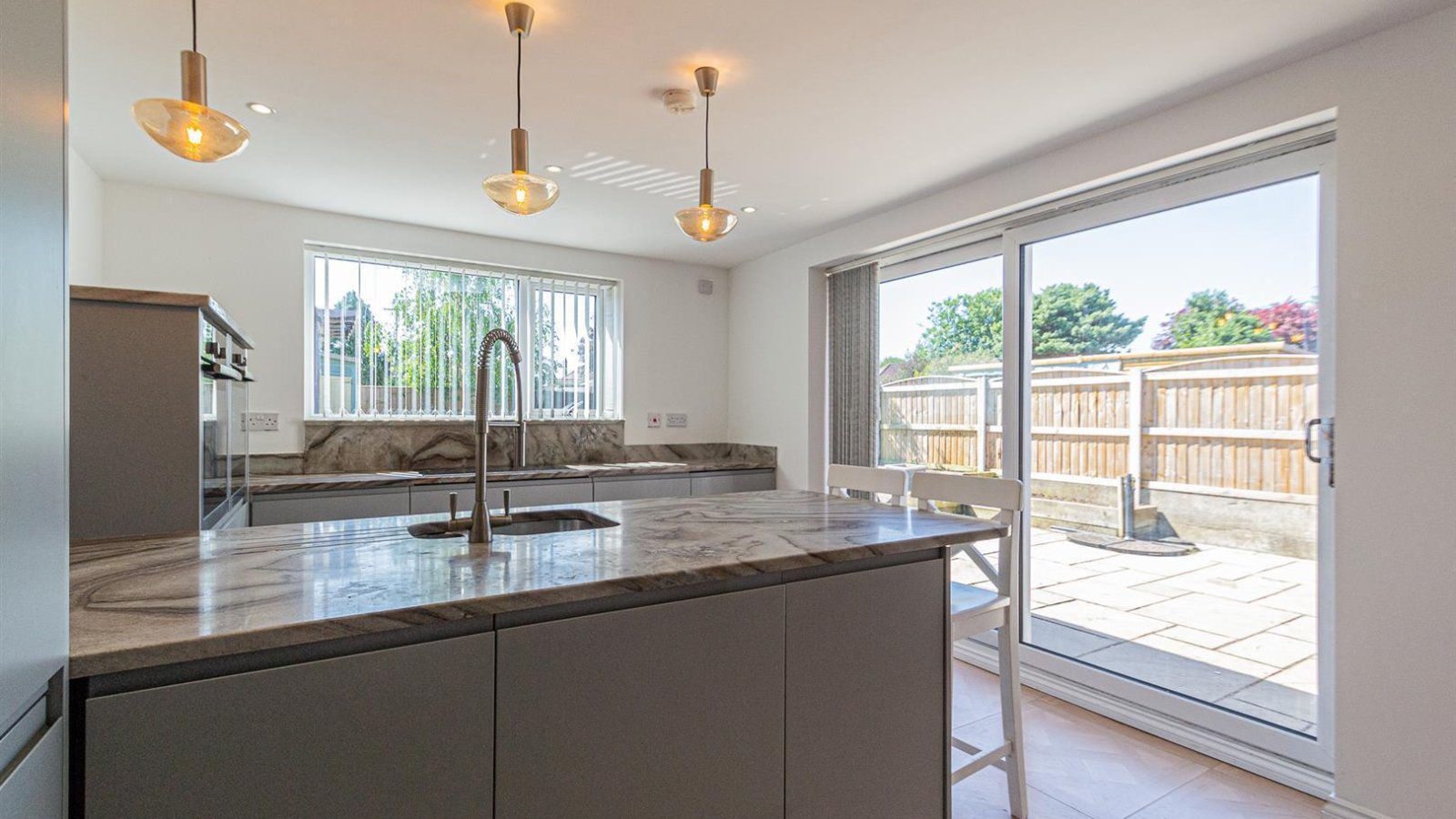 2 bedroom property for sale in Prestbury Drive, Thelwall, Warrington