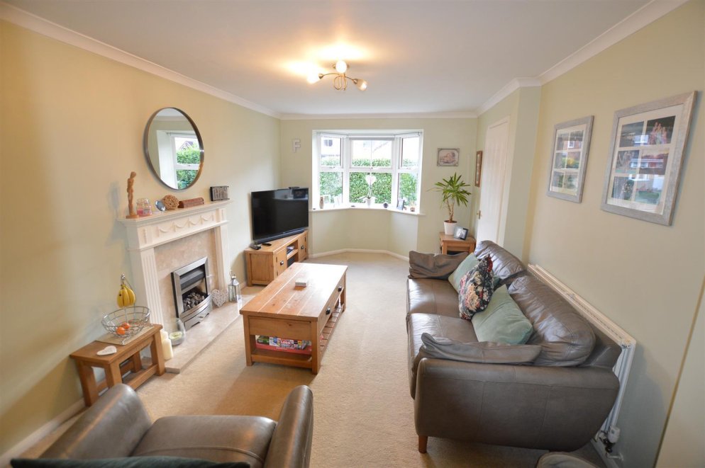 3 bedroom property for sale in Iris Close, Mountsorrel, Loughborough Guide price £275,000