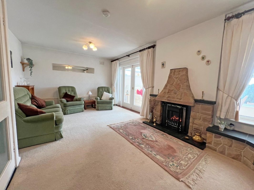 2 bedroom property for sale in Lee Rise, Ratby, Leicestershire Price