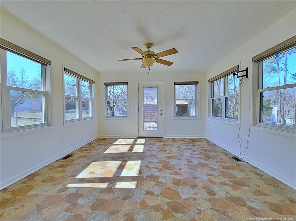 5213 Rodwell Rd, Fayetteville, NC 28311