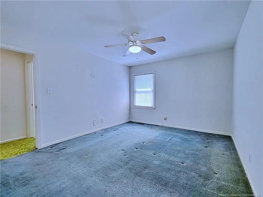 5213 Rodwell Rd, Fayetteville, NC 28311
