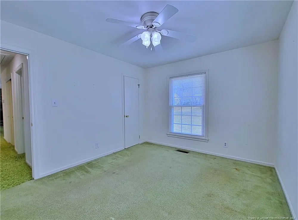 5213 Rodwell Rd, Fayetteville, NC 28311