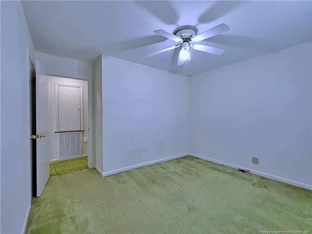 5213 Rodwell Rd, Fayetteville, NC 28311