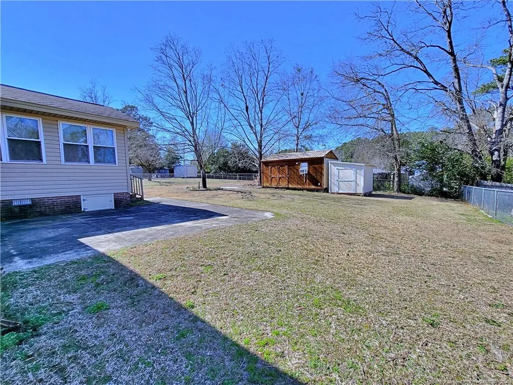 5213 Rodwell Rd, Fayetteville, NC 28311