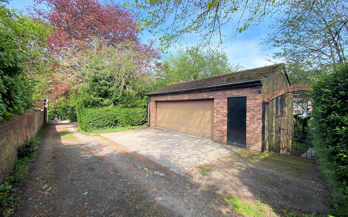 5 bedroom property for sale in Park Lane, Congleton £597,000