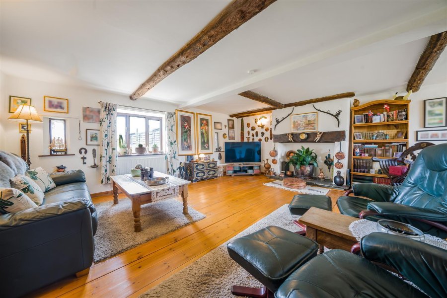 Stags 4 bedroom property for sale in St. GilesOnTheHeath, Launceston