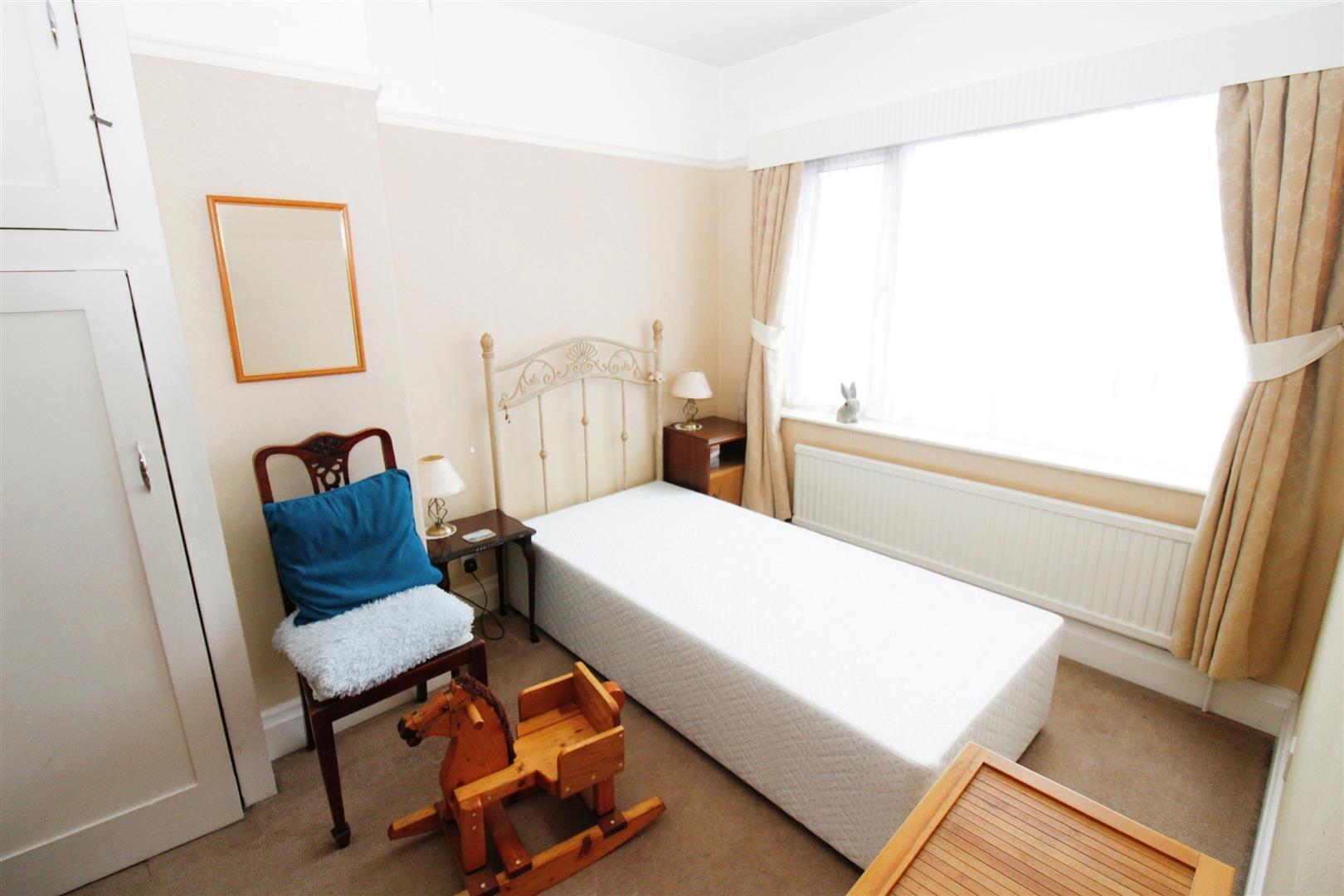 3 bedroom property for sale in Highfield, SuttonOnHull, Hull £220,000