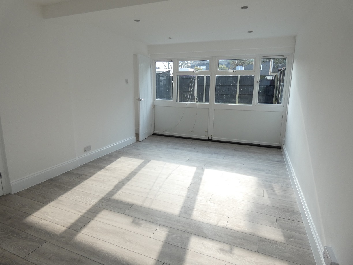 3 bedroom property to let in St Martins Way, Thetford, IP24 3PY £995 pcm