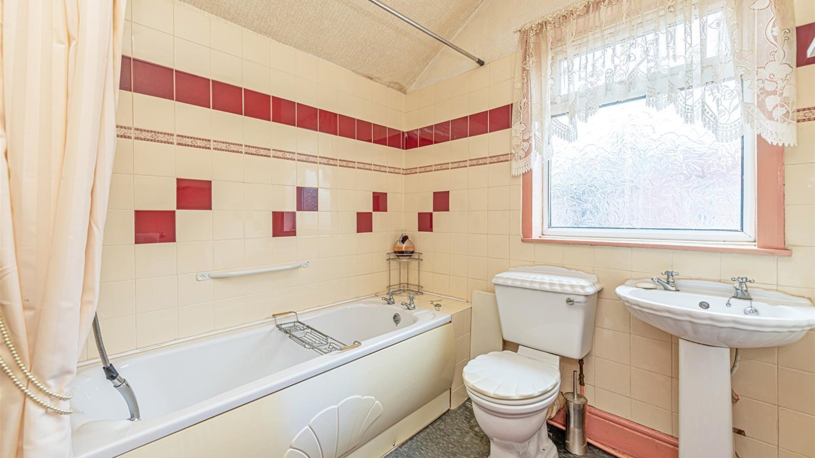 2 bedroom property for sale in Jackson Street, Burtonwood, Warrington