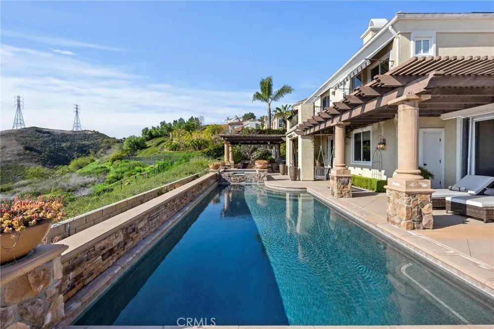 2608 N San Miguel Dr, Orange, CA 92867
