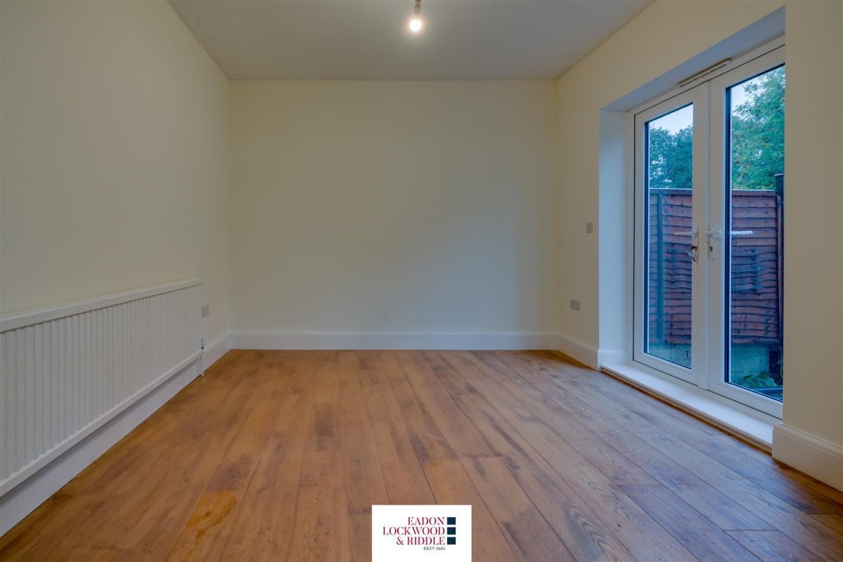 3 bedroom property for sale in Broom Lane, Rotherham Offers in the