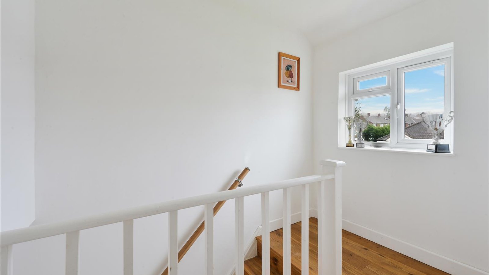 3 bedroom property for sale in Delabole Road, Merstham, Surrey, RH1 3PA £450,000