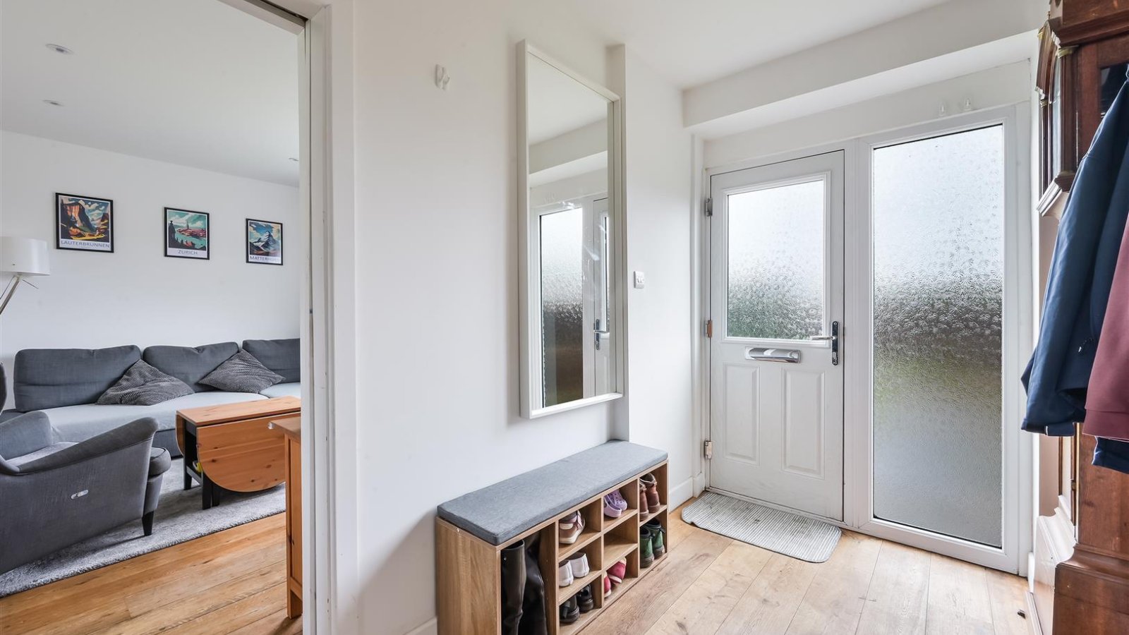 3 bedroom property for sale in Delabole Road, Merstham, Surrey, RH1 3PA £450,000