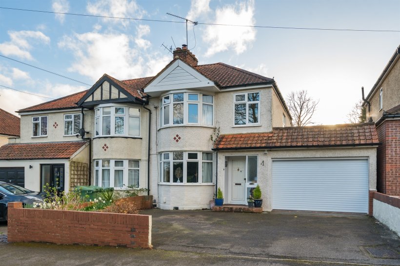 Hargrave Road, Maidenhead 3 bedroom semidetached house Roger Platt