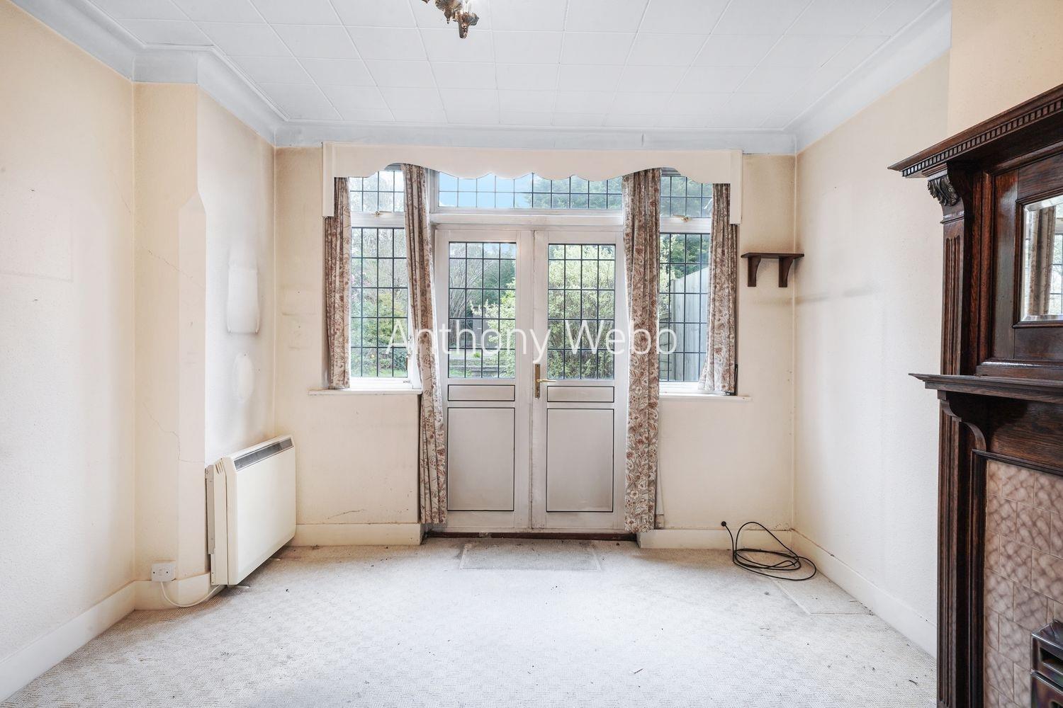 3 bedroom property for sale in Winchmore Hill Road, Southgate, N14 £