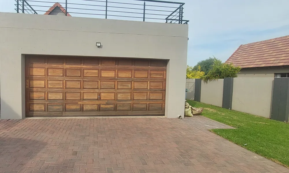 South Africa, North West, Leloko Lifestyle  Eco Estate, STEPHANIE, 772