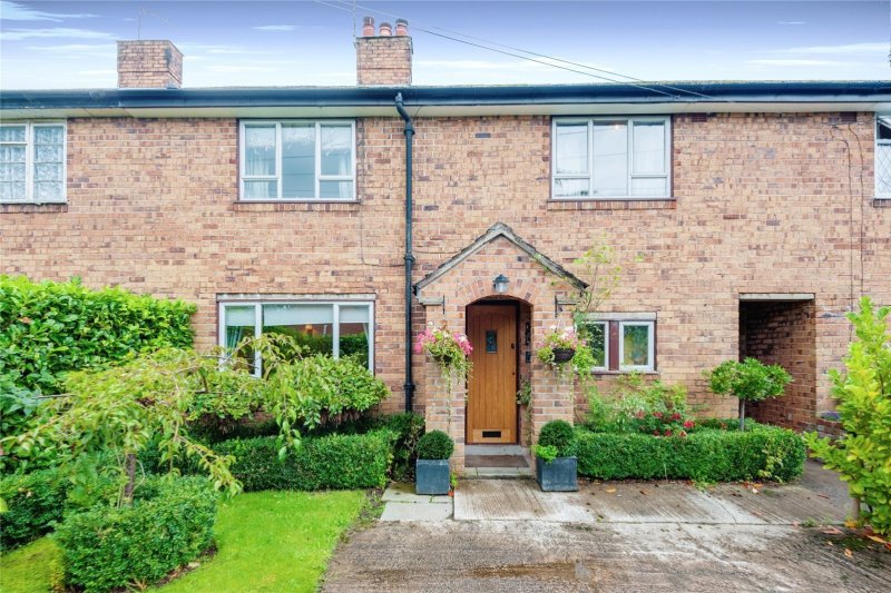 4 bedroom property for sale in Festival Drive, Over Alderley