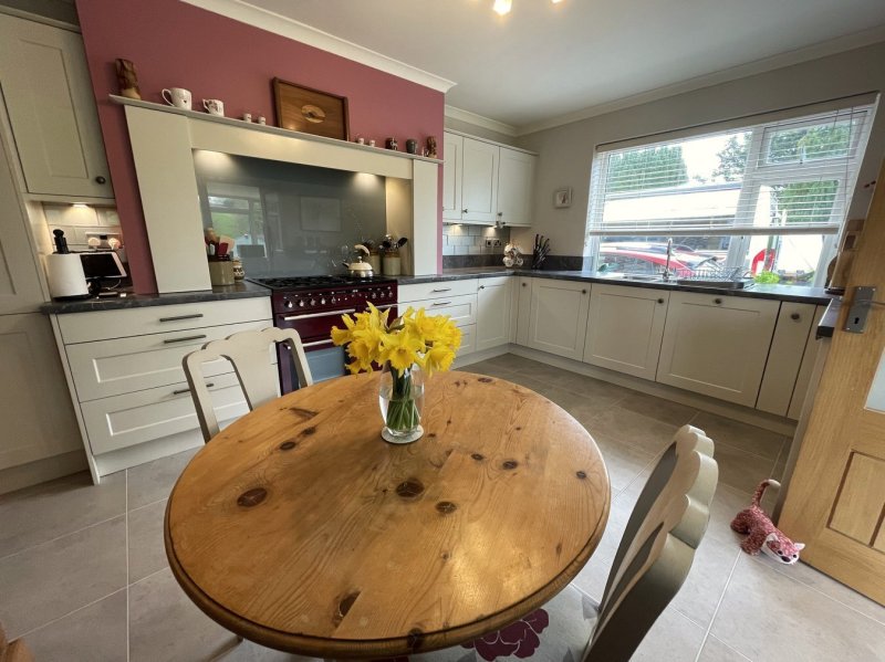 3 bedroom property for sale in Gully Shoot, Colyford, Colyton, EX24