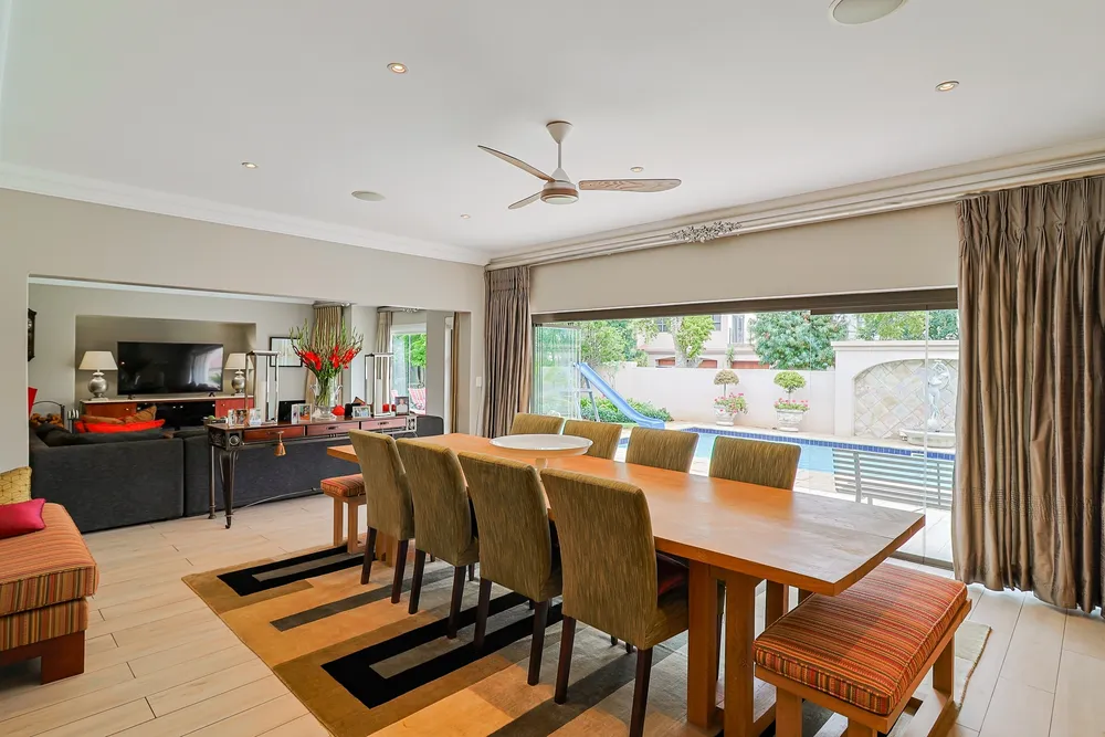 South Africa, Gauteng, Northcliff, Wellington Lane, 6